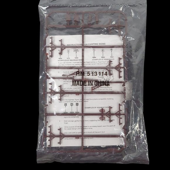 LIfe Like Trains Accessories Telephone Poles Railroad Road Signs Trees Lot - Picture 10 of 15